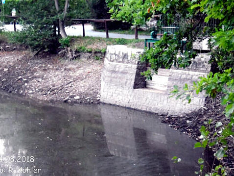 Wassermangel im Eckhardtteich 04.08.2018